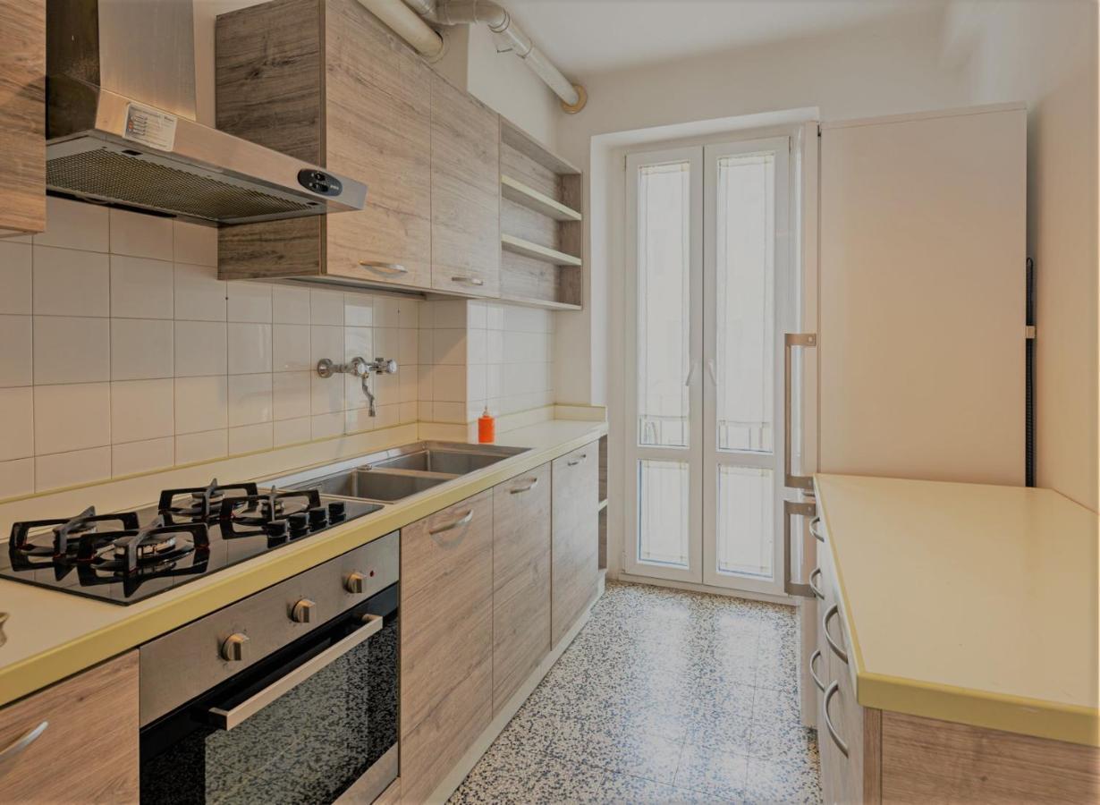 Polly'S Apartment 3 Floor เวโรนา ภายนอก รูปภาพ